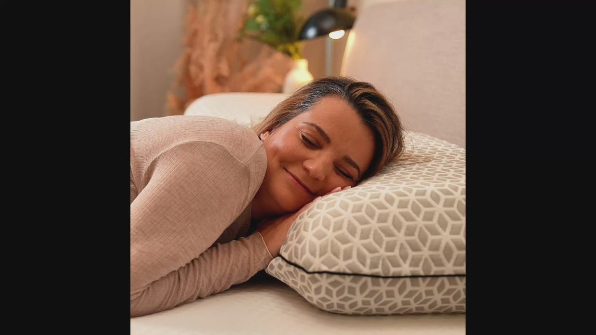 Video laden: Brightr® Eclipse – Extra-Festes ergonomisches Memory-Foam-Kissen
